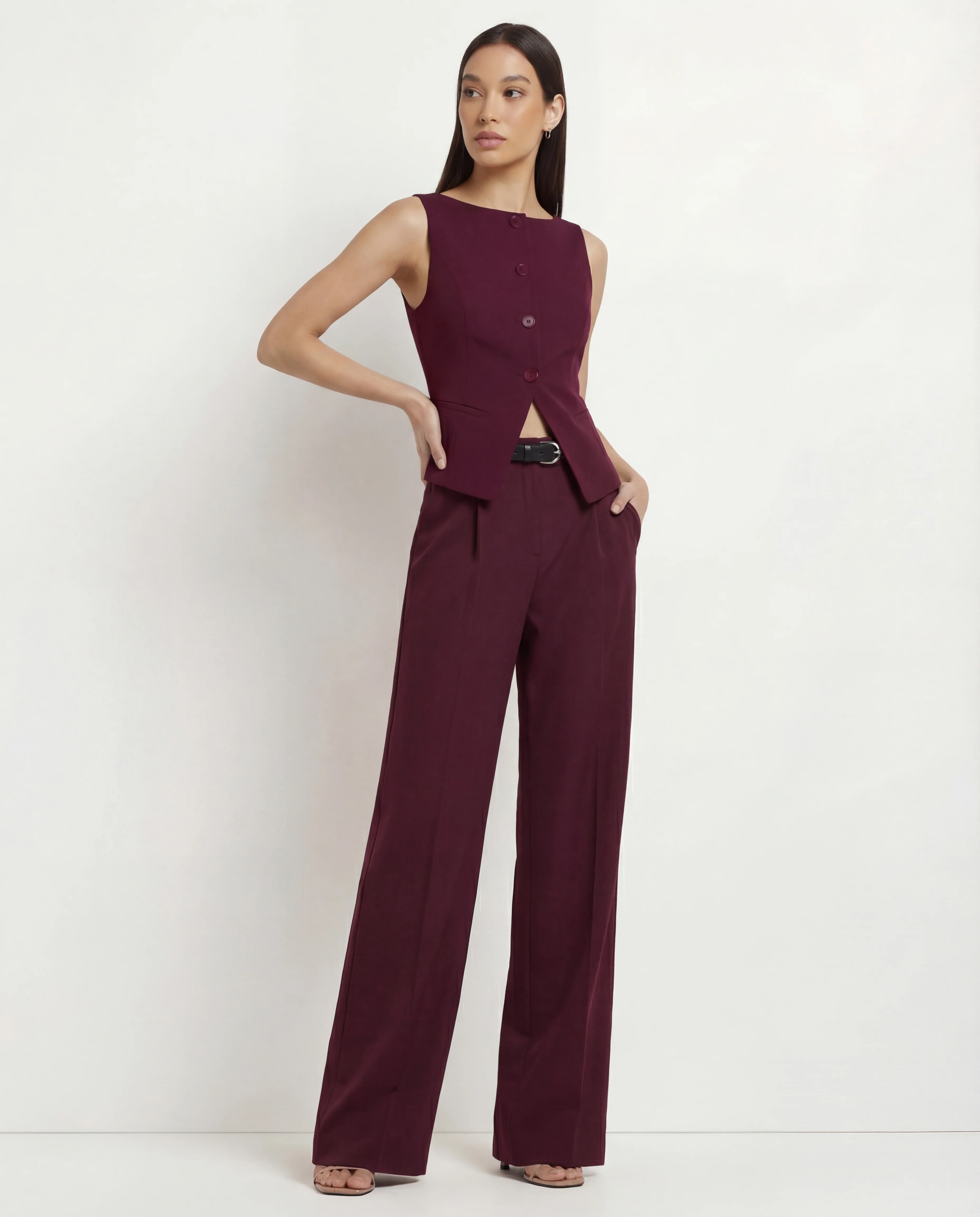 Maroon Boat Neck Slit Waist Coat And Pleated Pants With Belt - Image 3