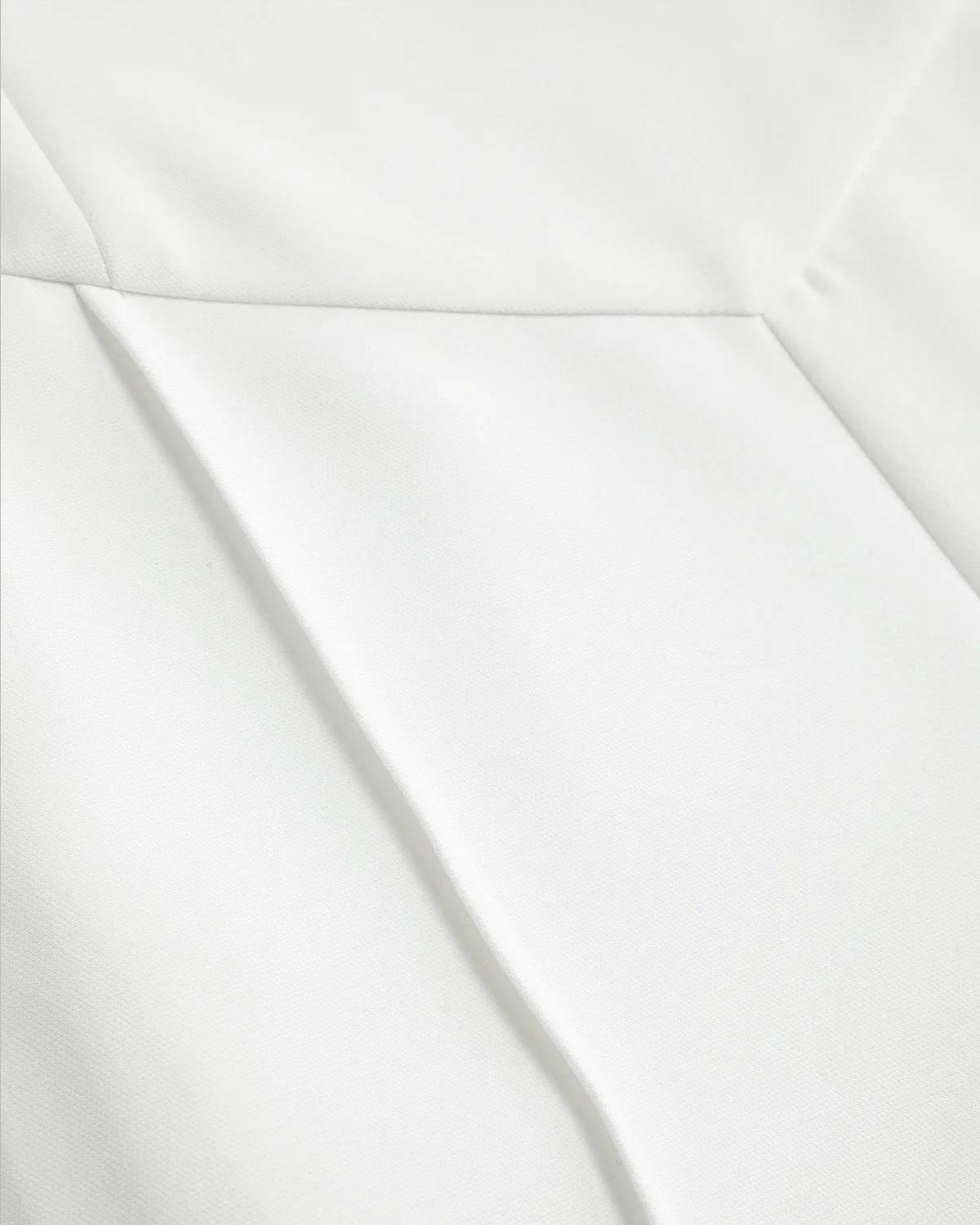 Sculpted Waist Pleated White Trousers - Image 8