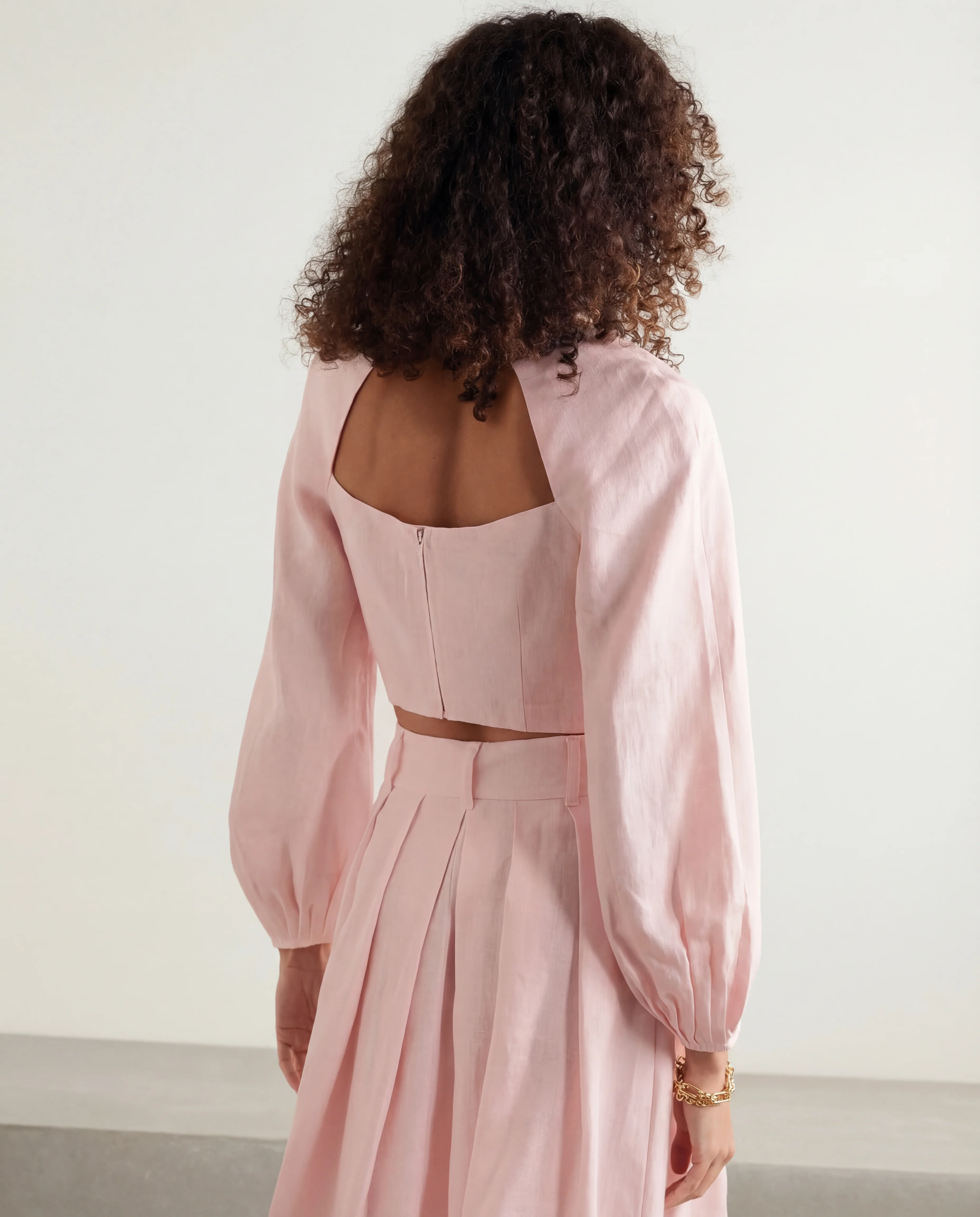 Soft Pink Co-Ord Set With Billowy Silhouette - Image 4