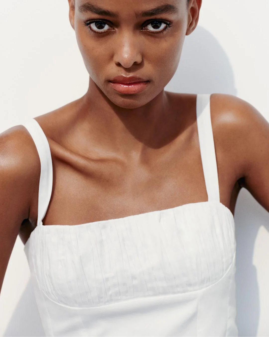 Tailored Fit And Flare Dress - Image 3