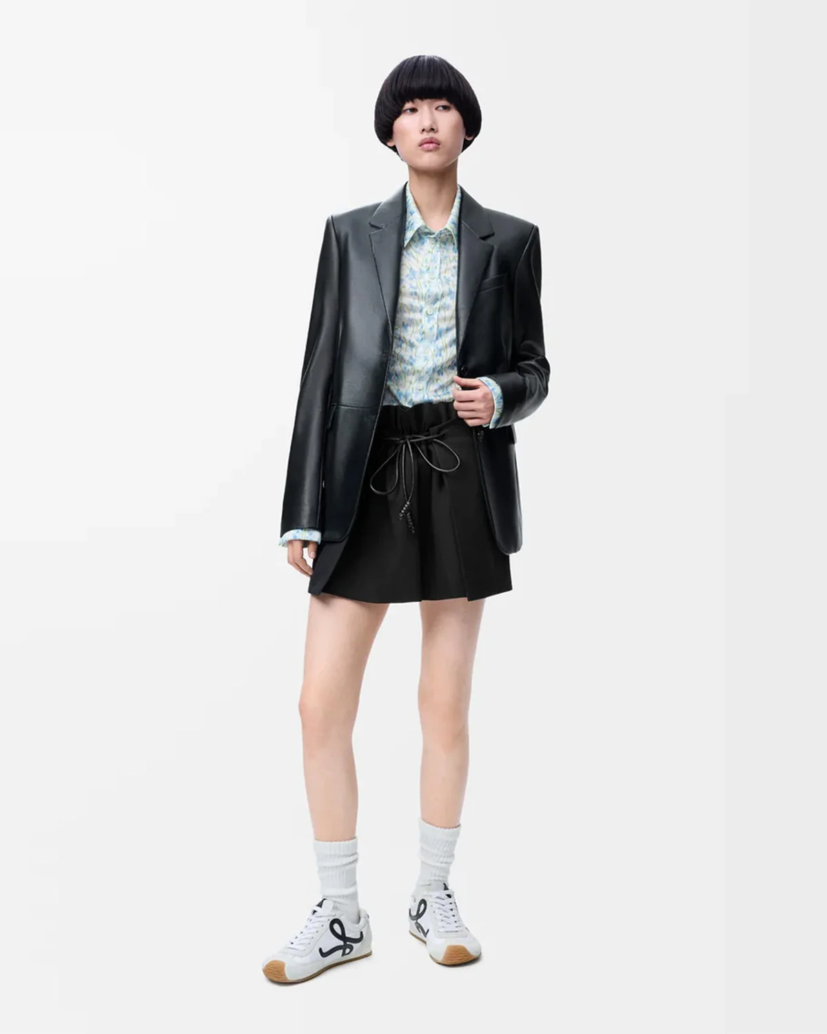 Tie Up Detail Black Mini Skirt - Image 3