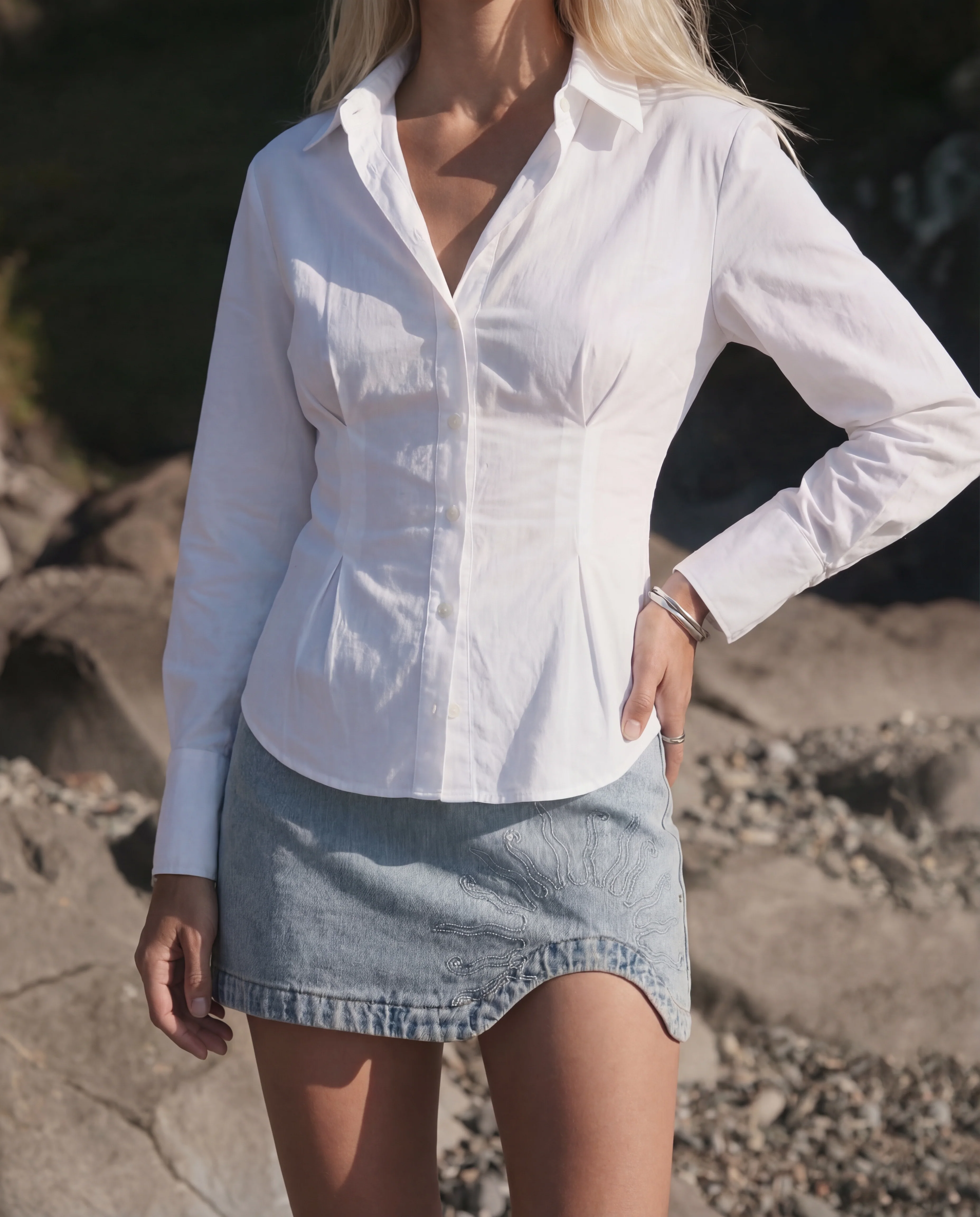 White Buttoned Flared Hem Shirt - Image 2