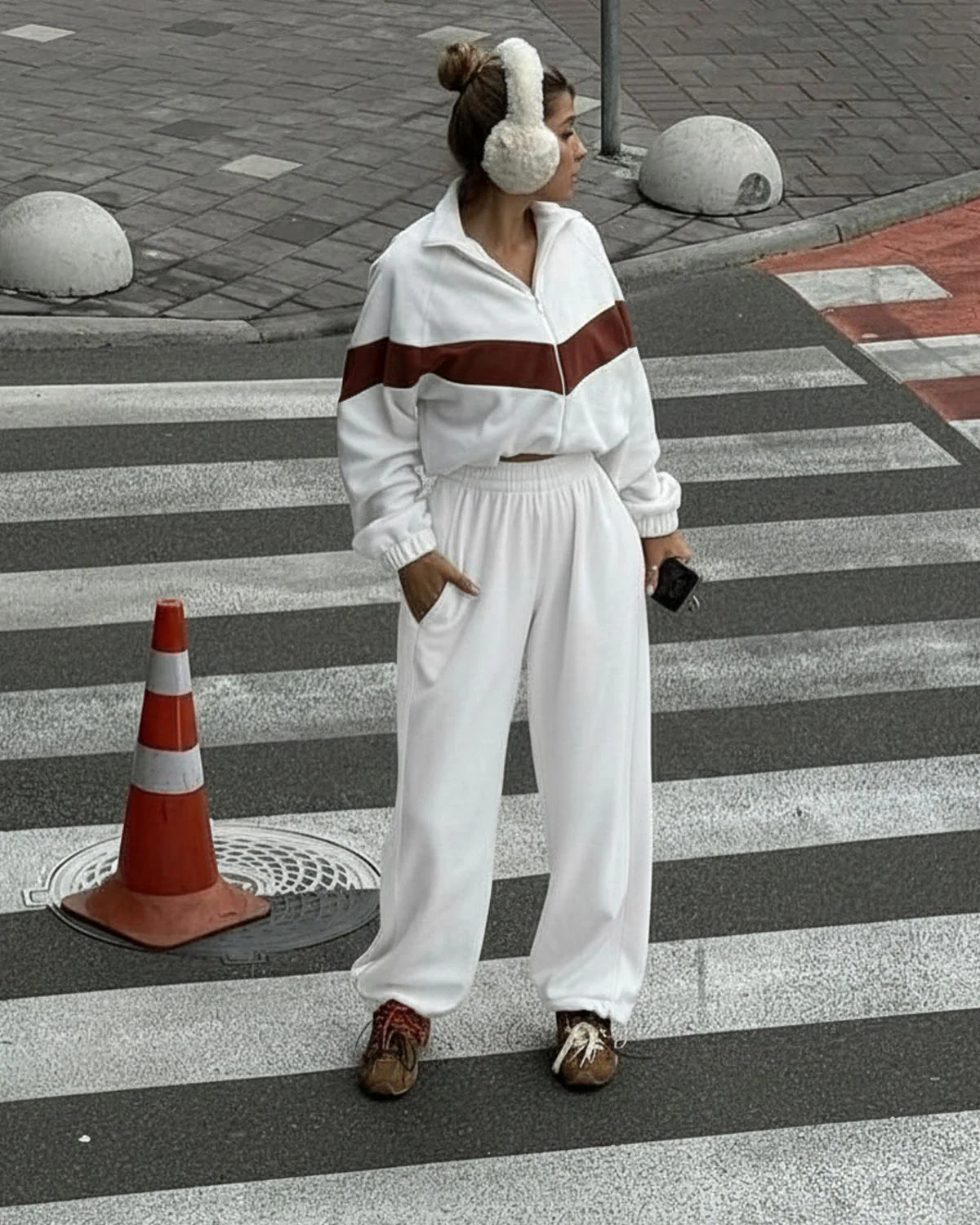 White Color Block Fleece Sweat Set